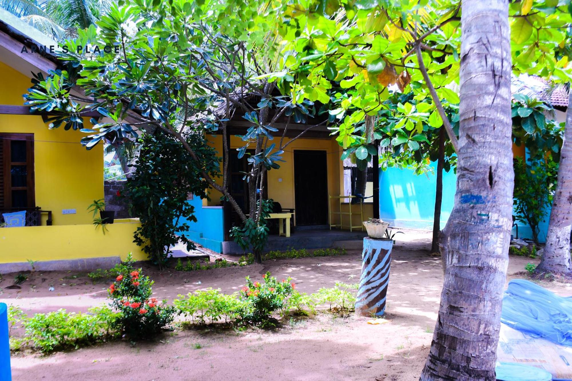 Arne'S Place Arugam Bay Esterno foto